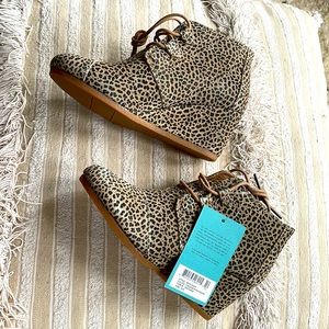 Toms cheetah print suede Kala wedges 🐆